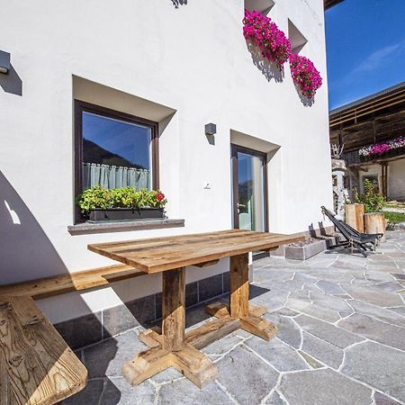 Agriturismo Apartments Tuene Ortisei Ngoại thất bức ảnh