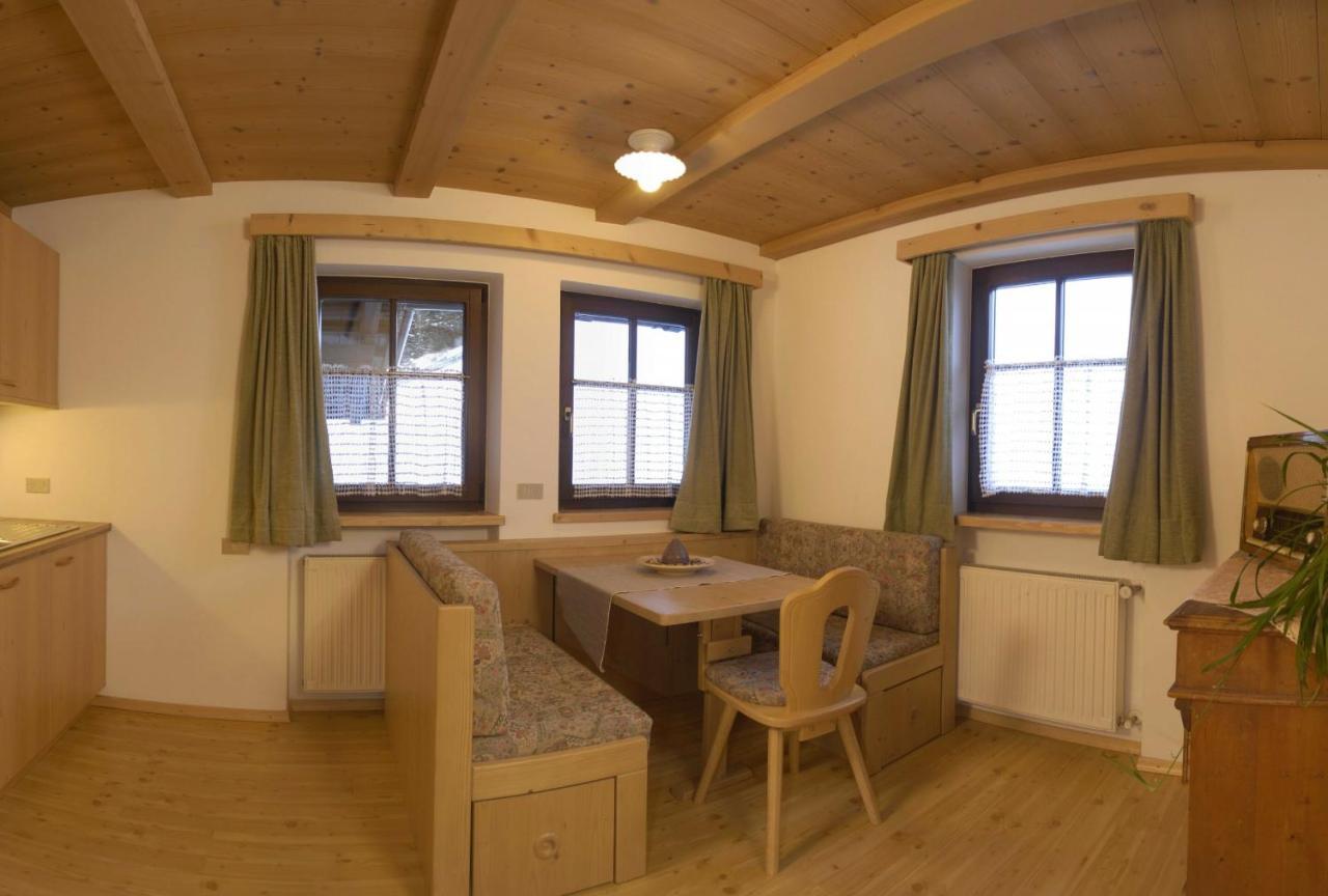 Agriturismo Apartments Tuene Ortisei Ngoại thất bức ảnh