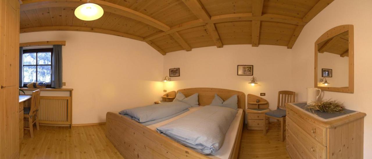 Agriturismo Apartments Tuene Ortisei Ngoại thất bức ảnh
