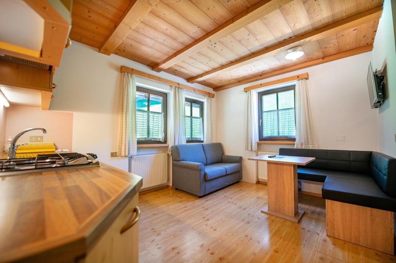 Agriturismo Apartments Tuene Ortisei Ngoại thất bức ảnh