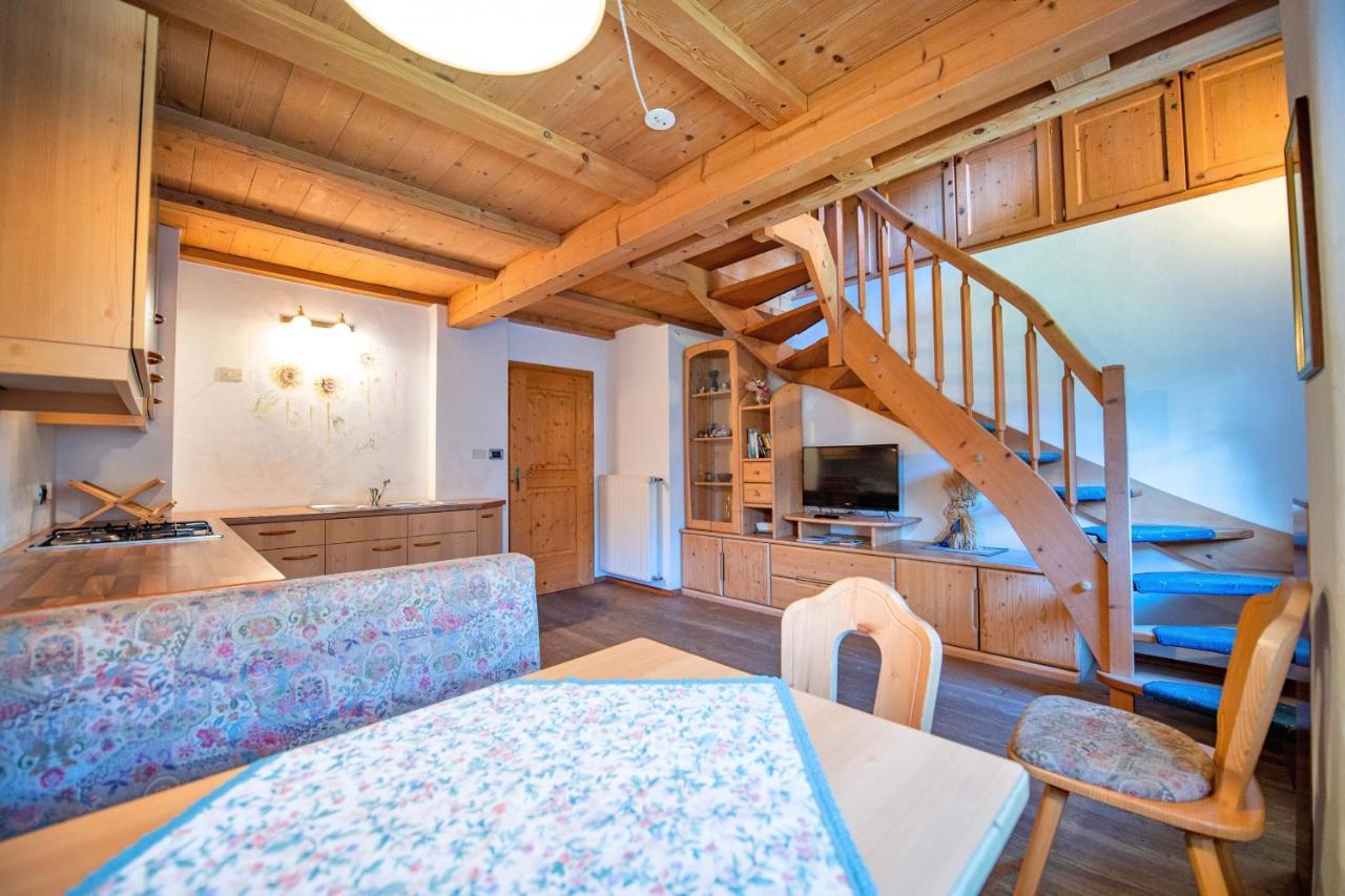 Agriturismo Apartments Tuene Ortisei Ngoại thất bức ảnh