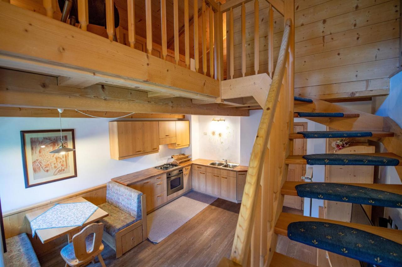 Agriturismo Apartments Tuene Ortisei Ngoại thất bức ảnh