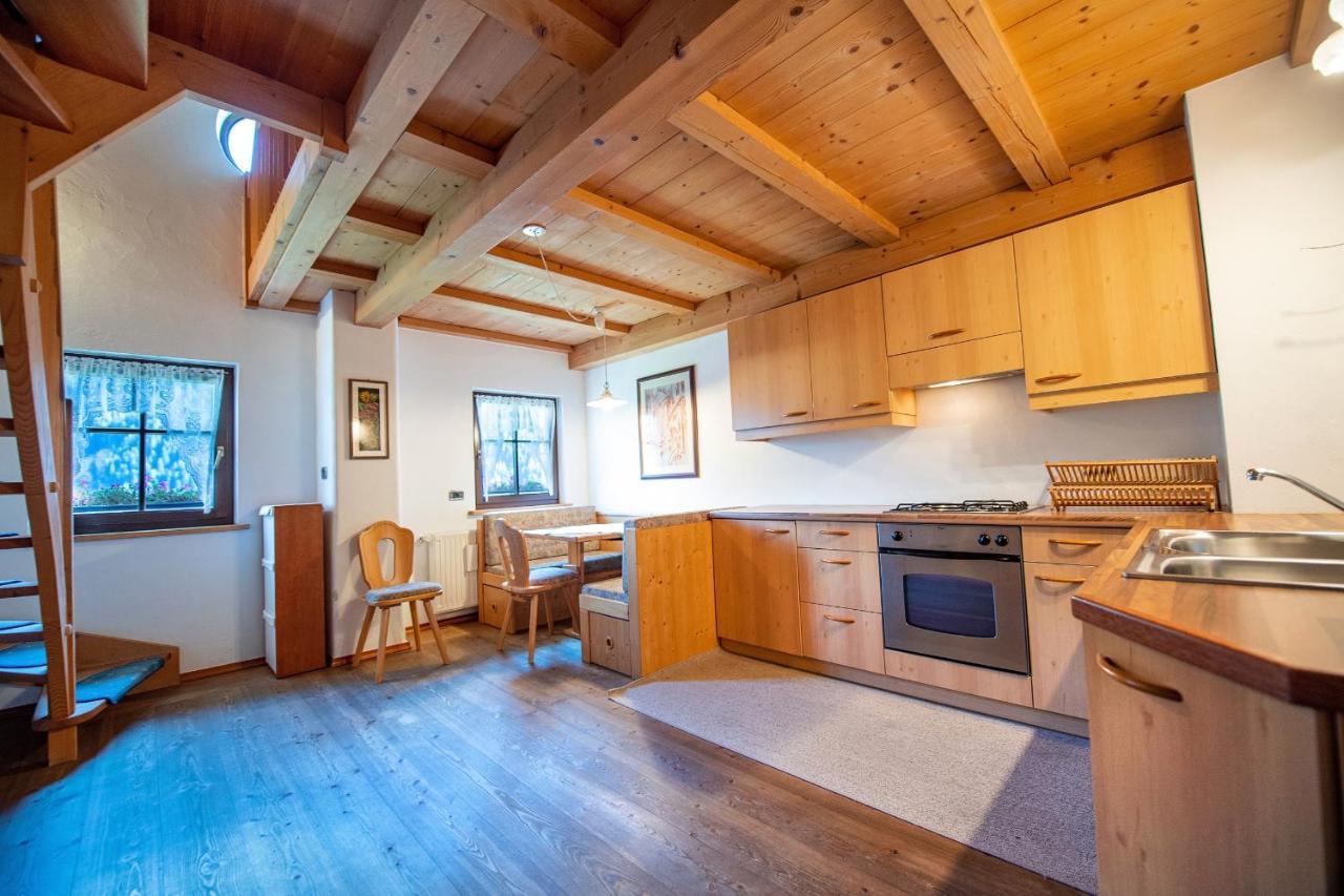 Agriturismo Apartments Tuene Ortisei Ngoại thất bức ảnh